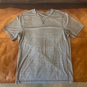 Mens Lululemon Grey T-Shirt Medium